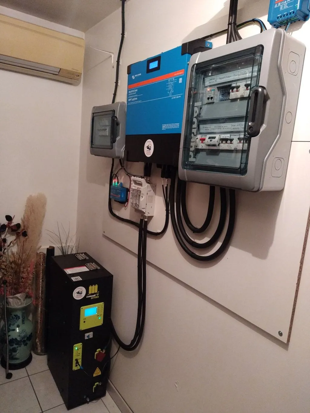 Batterie Lemoult’e et onduleur Victron